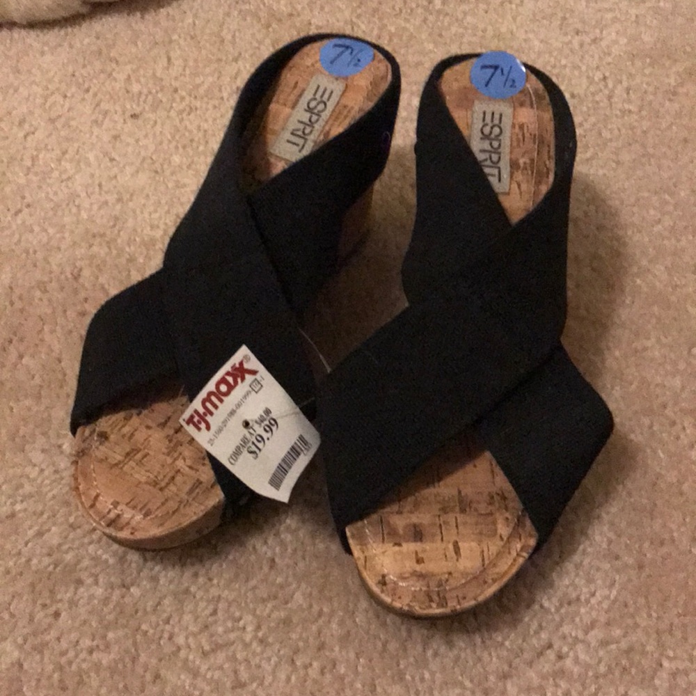 NWT Esprit size 7.5 black strap wedge sandal